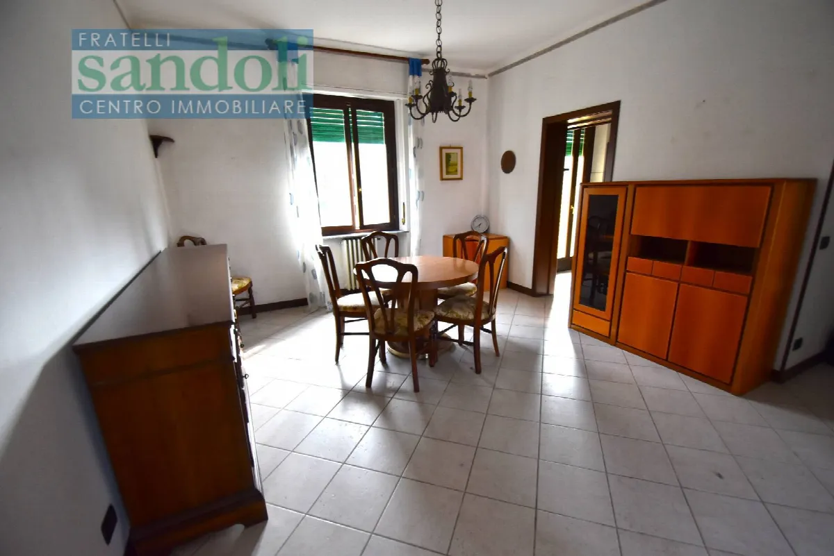 Appartamento in vendita a Vercelli, Corso Italia - foto 1