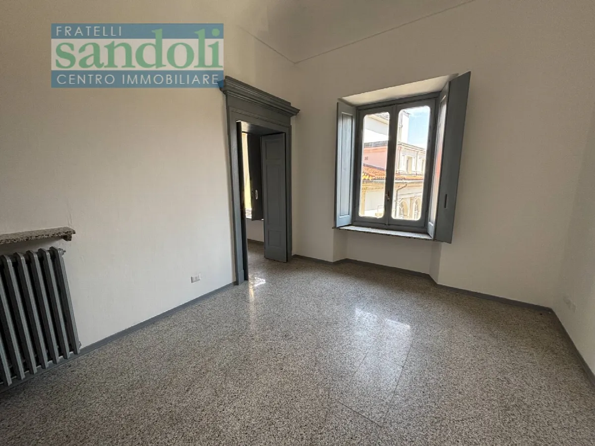 Appartamento in vendita a Vercelli, Centro - foto 3