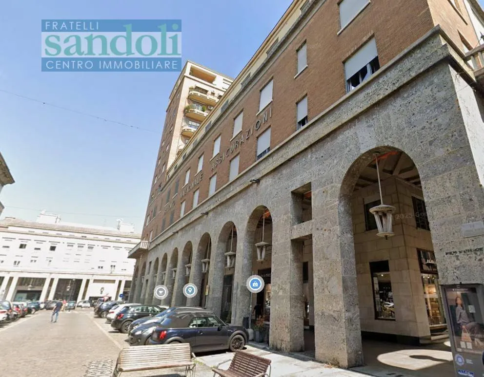 Appartamento in vendita a Vercelli, Centro - foto 1