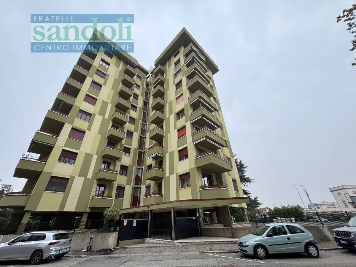 Appartamento in vendita a Vercelli, Porta Milano - foto 1