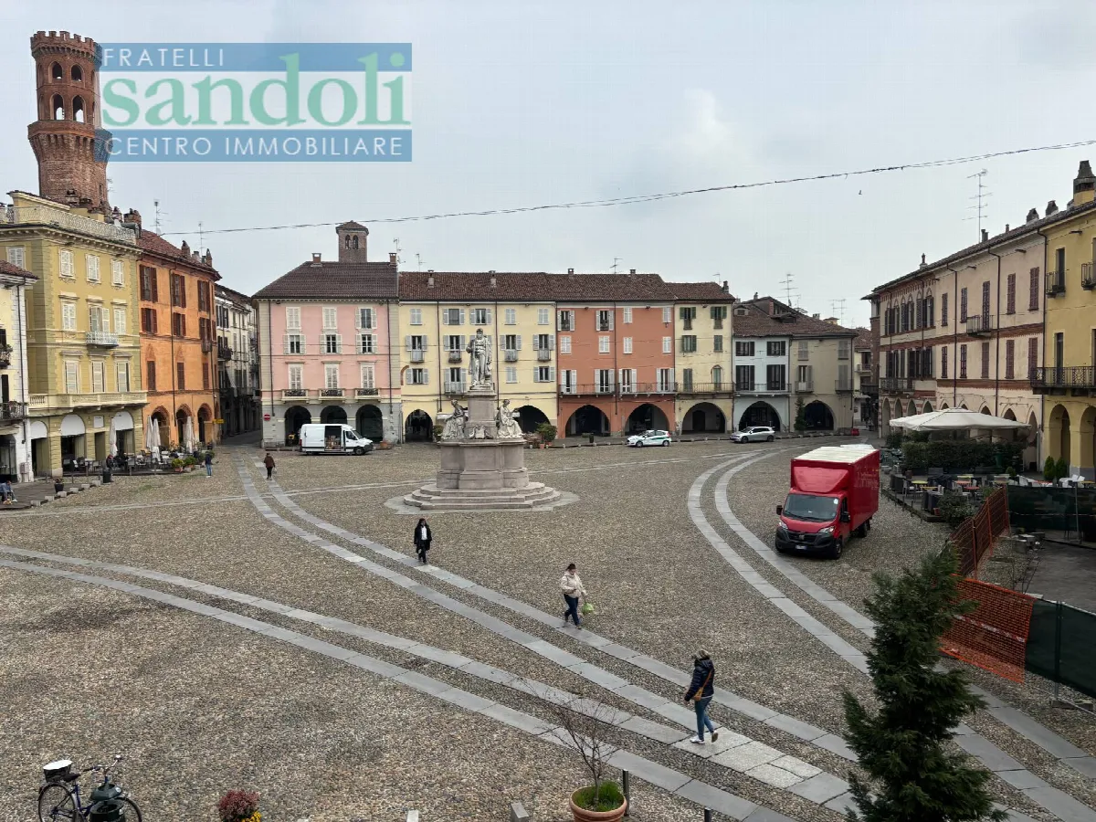 Appartamento in vendita a Vercelli, Centro - foto 3