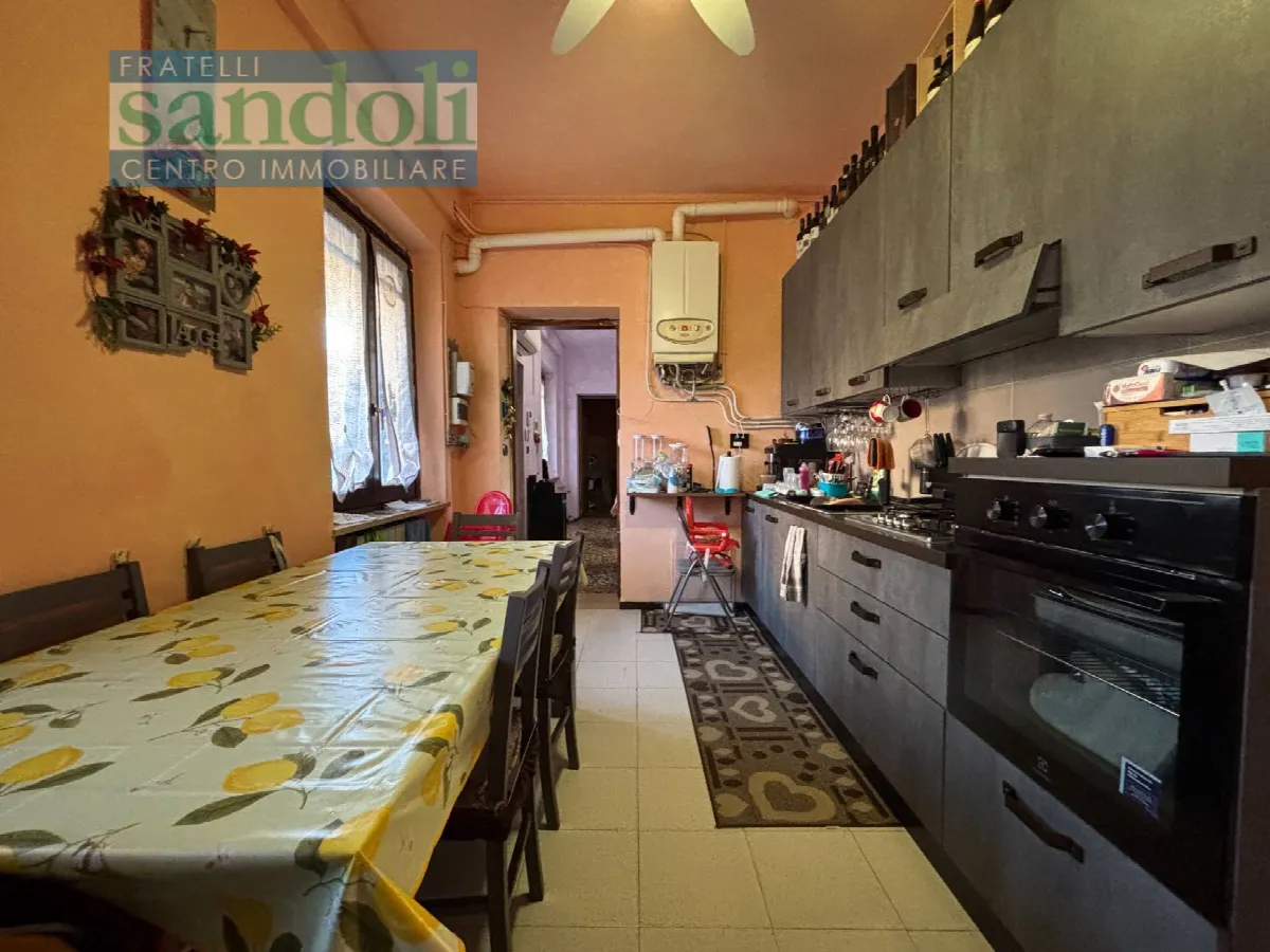Appartamento in vendita a Vercelli, Canadà - foto 1