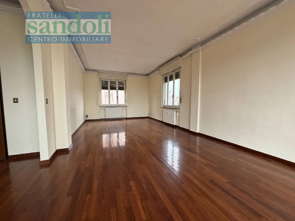Appartamento in vendita a Vercelli, Porta Torino - foto 1