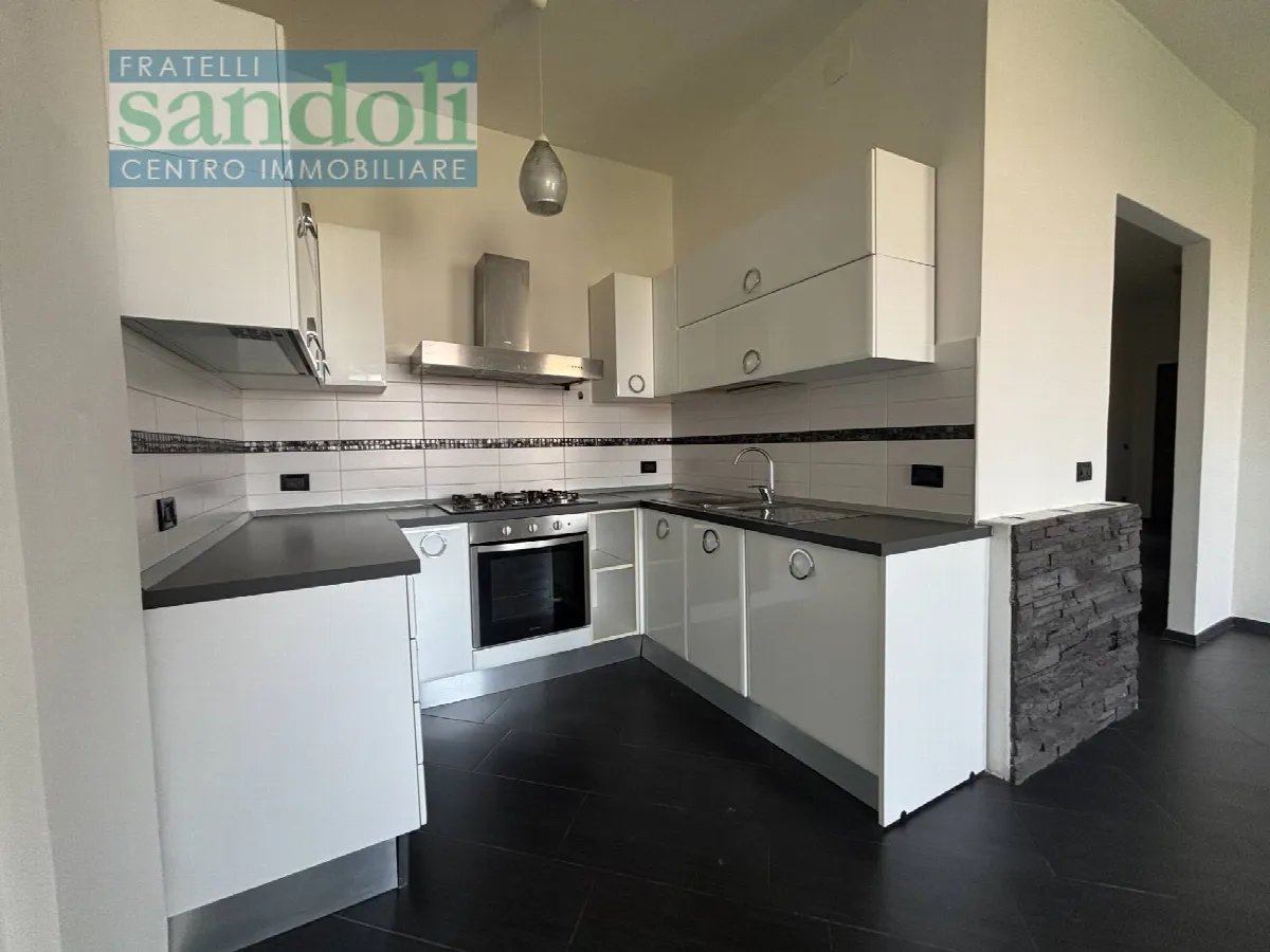 Appartamento in vendita a Vercelli, Centro - foto 1