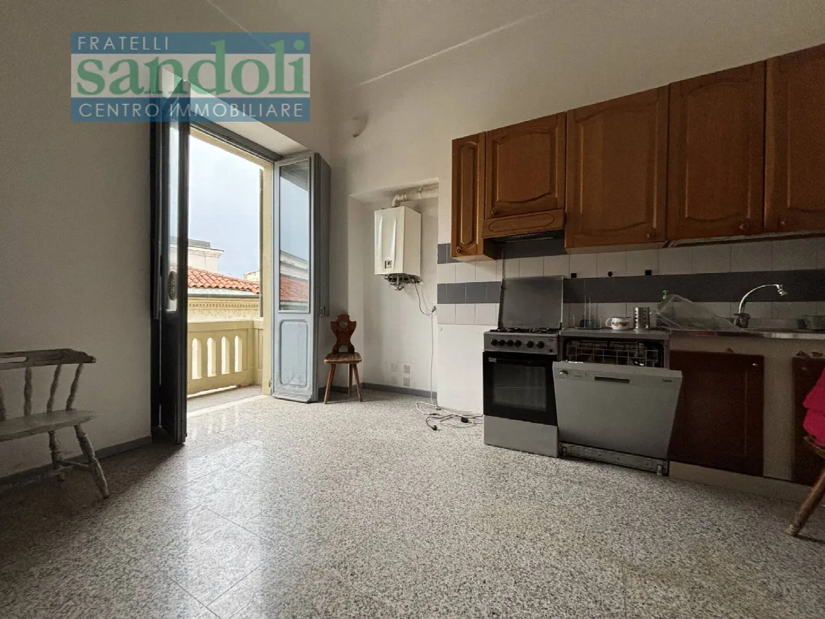 Appartamento in vendita a Vercelli, Centro - foto 2