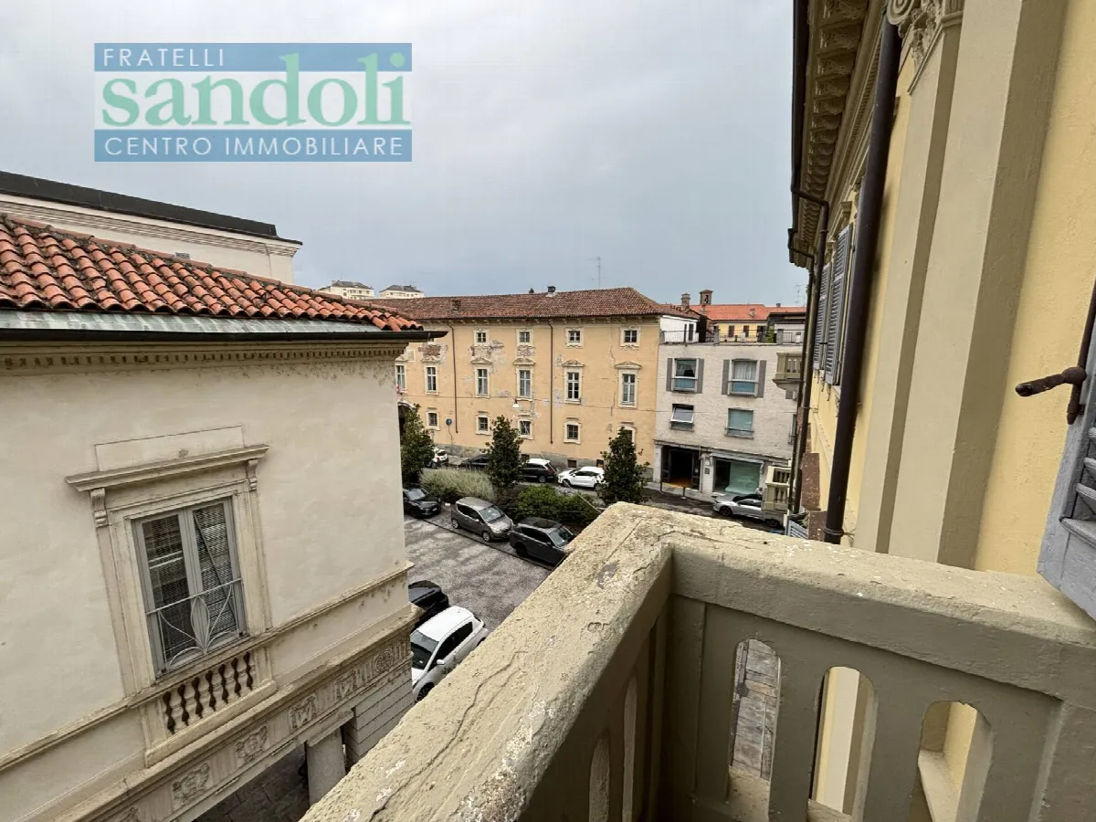 Appartamento in vendita a Vercelli, Centro - foto 8