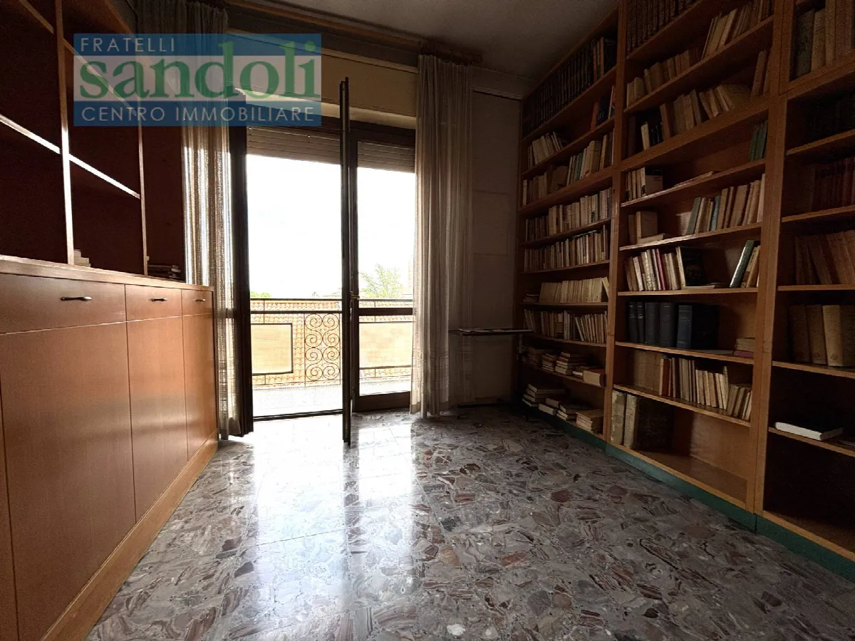 Appartamento in vendita a Vercelli, Centro - foto 2