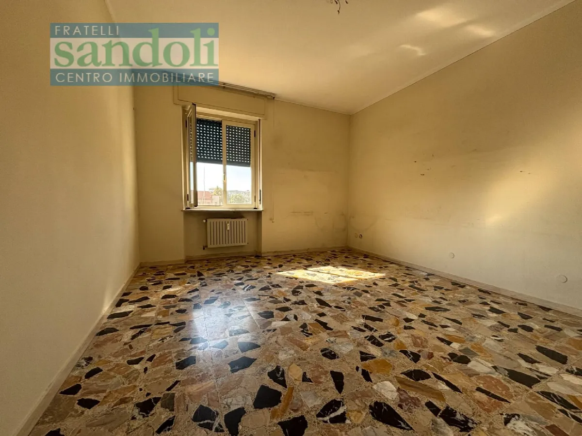 Appartamento in vendita a Vercelli, Corso Italia - foto 2