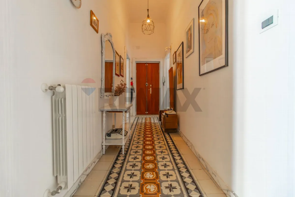 Appartamento in vendita a Sassari, V.le Italia - foto 2