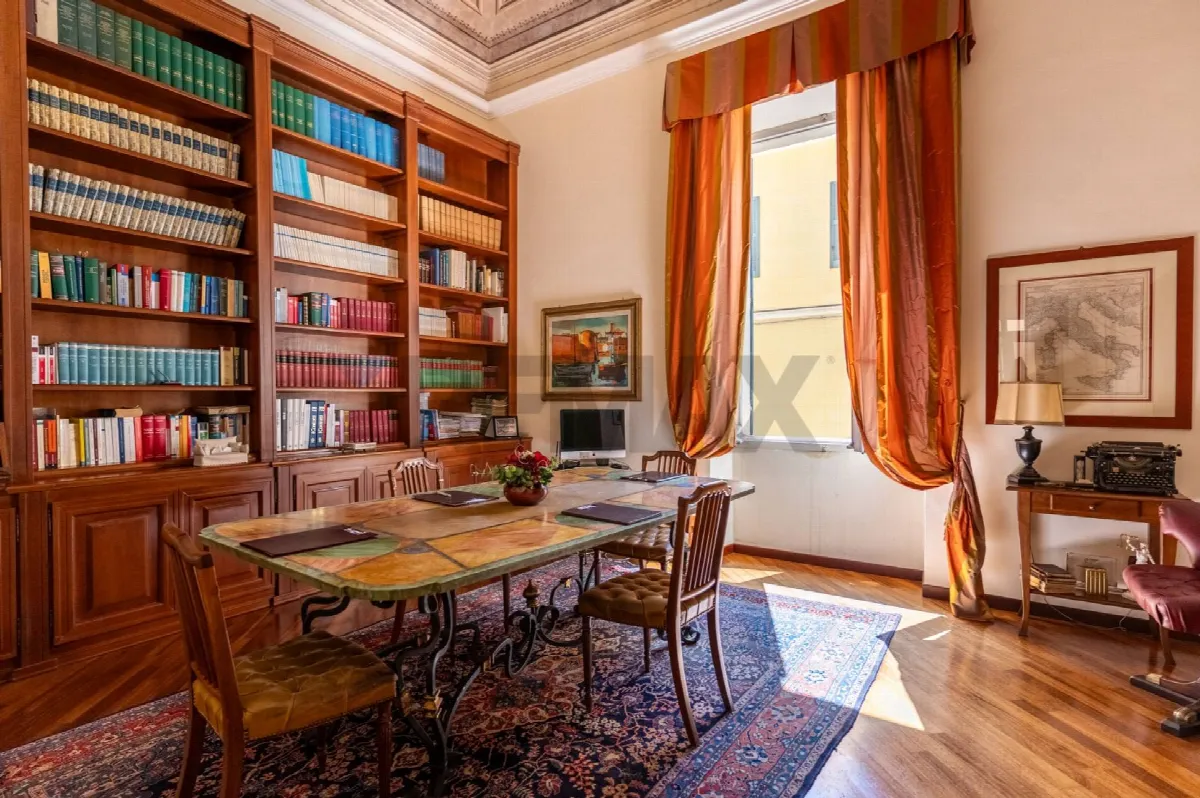 Appartamento in vendita a Sassari, Centro - foto 4