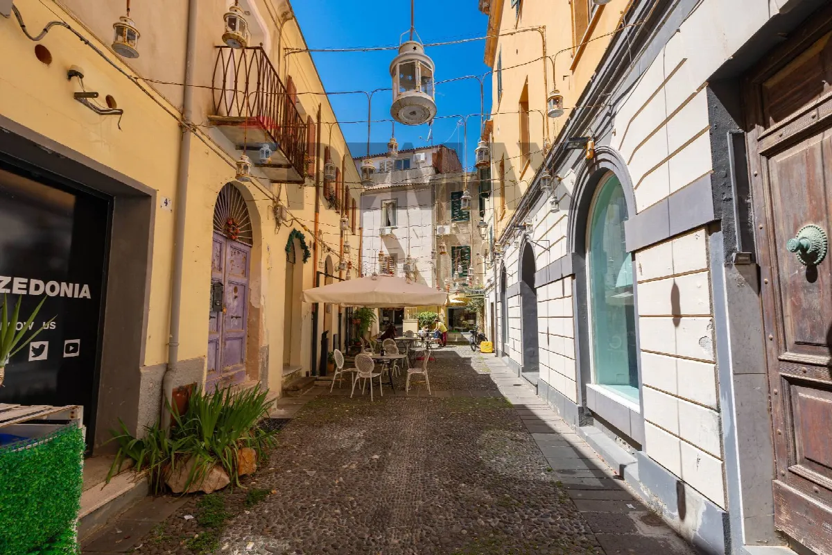 Appartamento in vendita a Sassari, Centro - foto 2