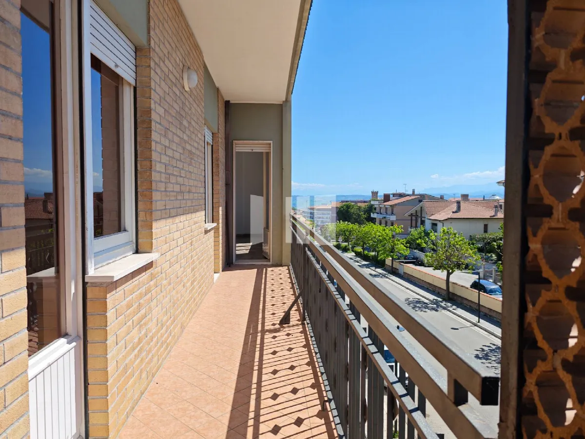 Appartamento in vendita a Mosciano Sant'Angelo - foto 2