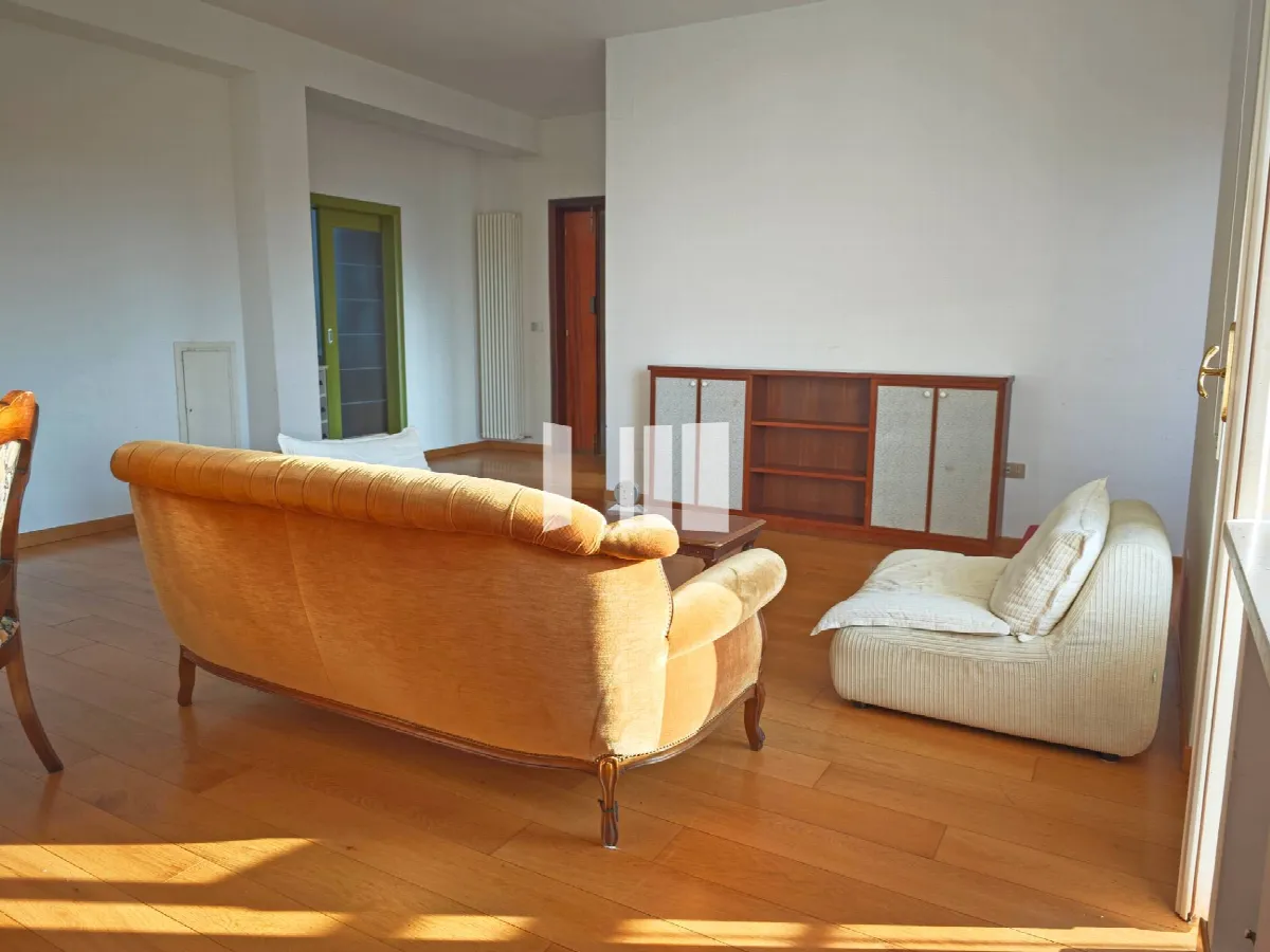 Appartamento in vendita a Mosciano Sant'Angelo - foto 3