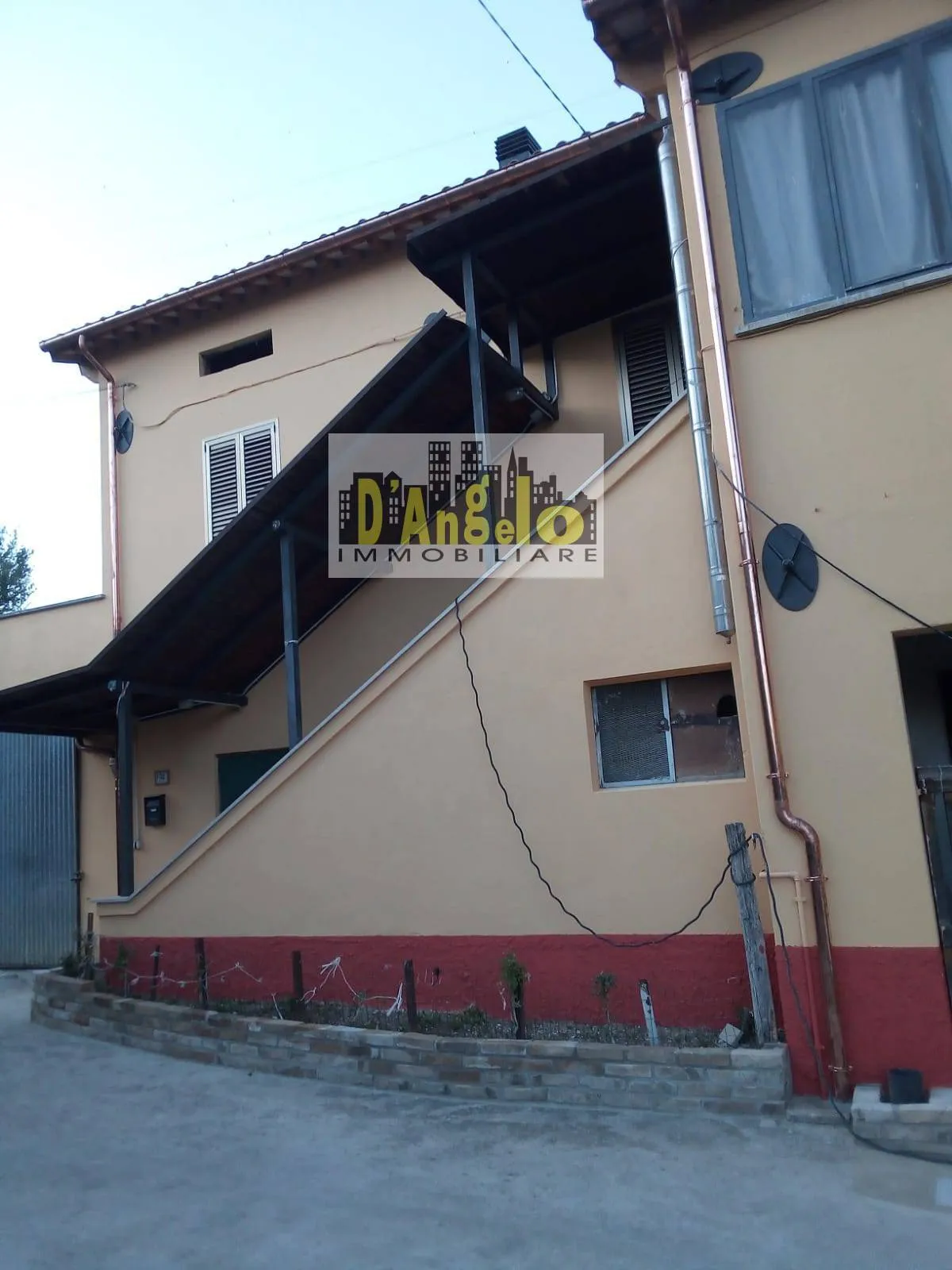 Appartamento in vendita a Roccafluvione - foto 1
