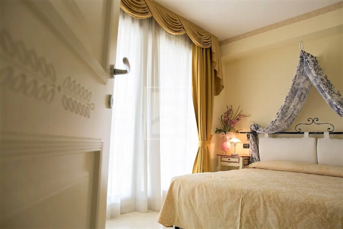 Appartamento in vendita a Desenzano del Garda, Rivoltella del Garda - foto 6