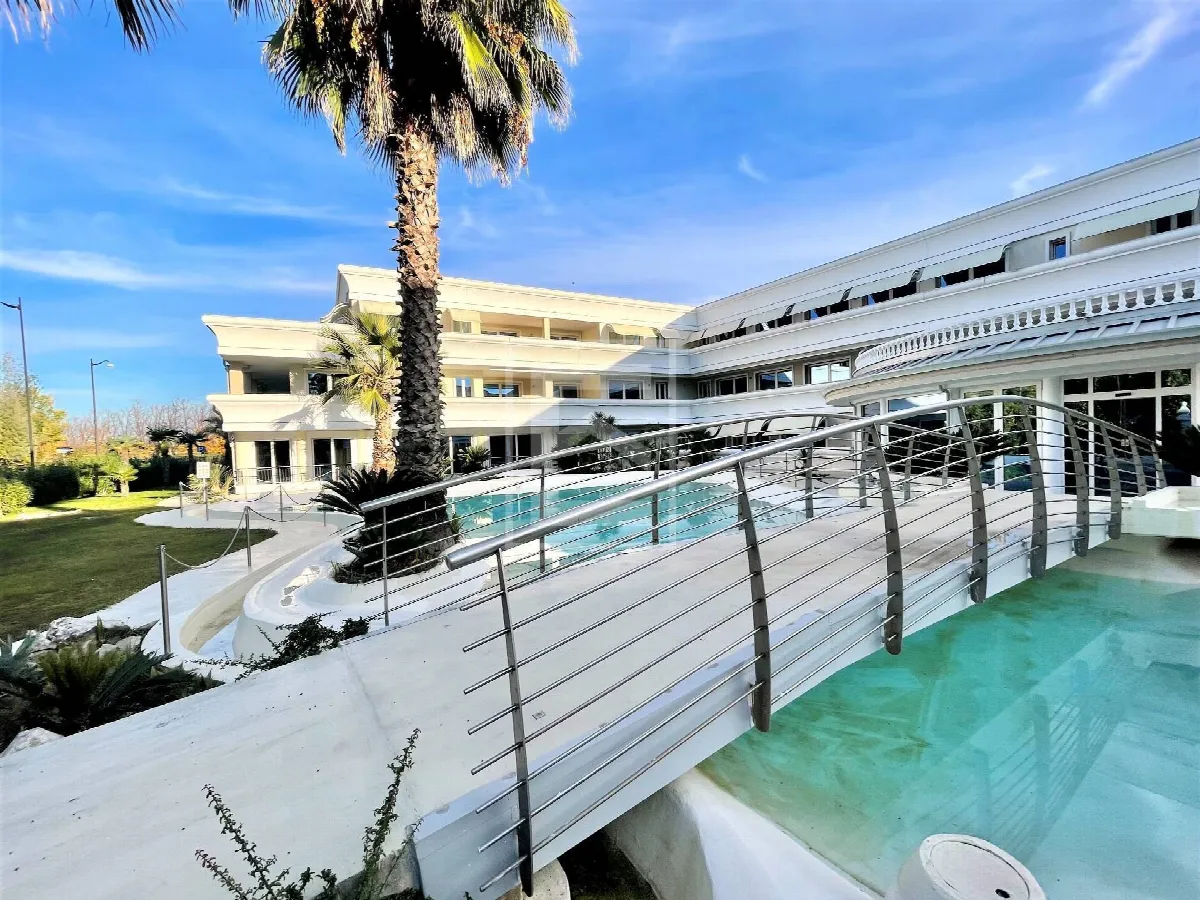 Appartamento in vendita a Desenzano del Garda - foto 2