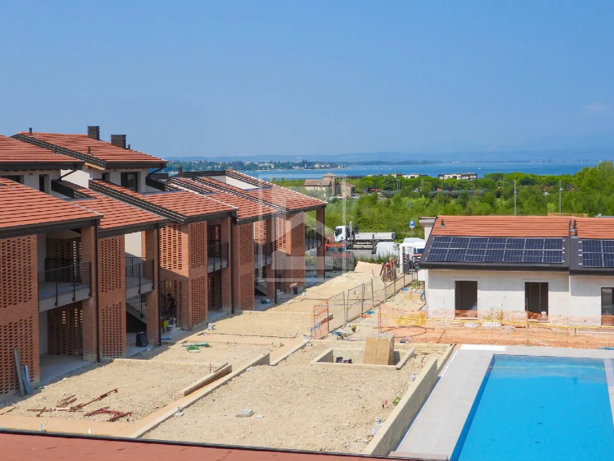 Appartamento in vendita a Castelnuovo del Garda - foto 8