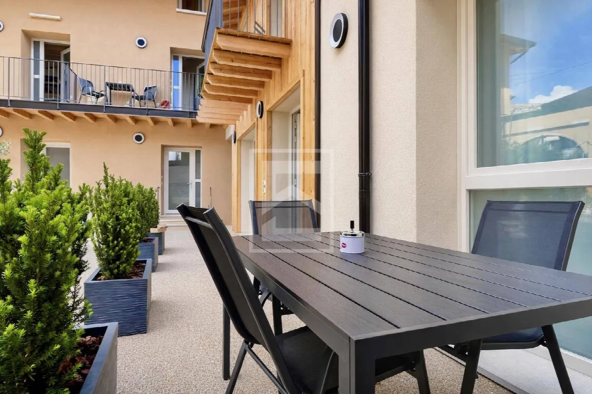 Appartamento in vendita a Manerba del Garda, Balbiana - foto 2