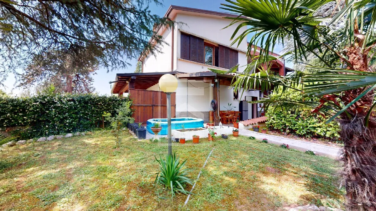 Appartamento in vendita a Desenzano del Garda, San Martino della Battaglia - foto 2