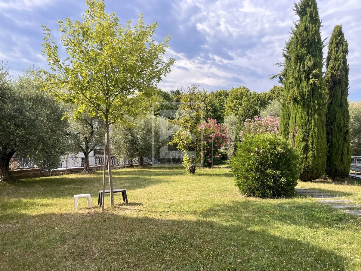 Appartamento in vendita a Desenzano del Garda, Rivoltella del Garda - foto 3