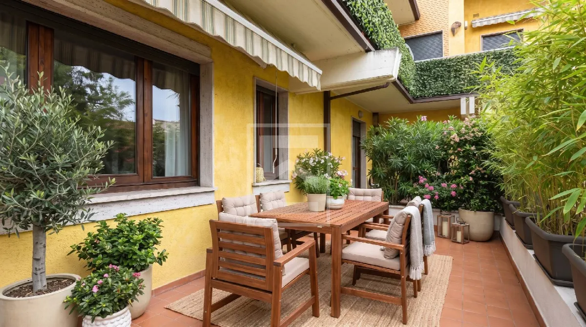 Appartamento in vendita a Sirmione, Colombare - foto 1