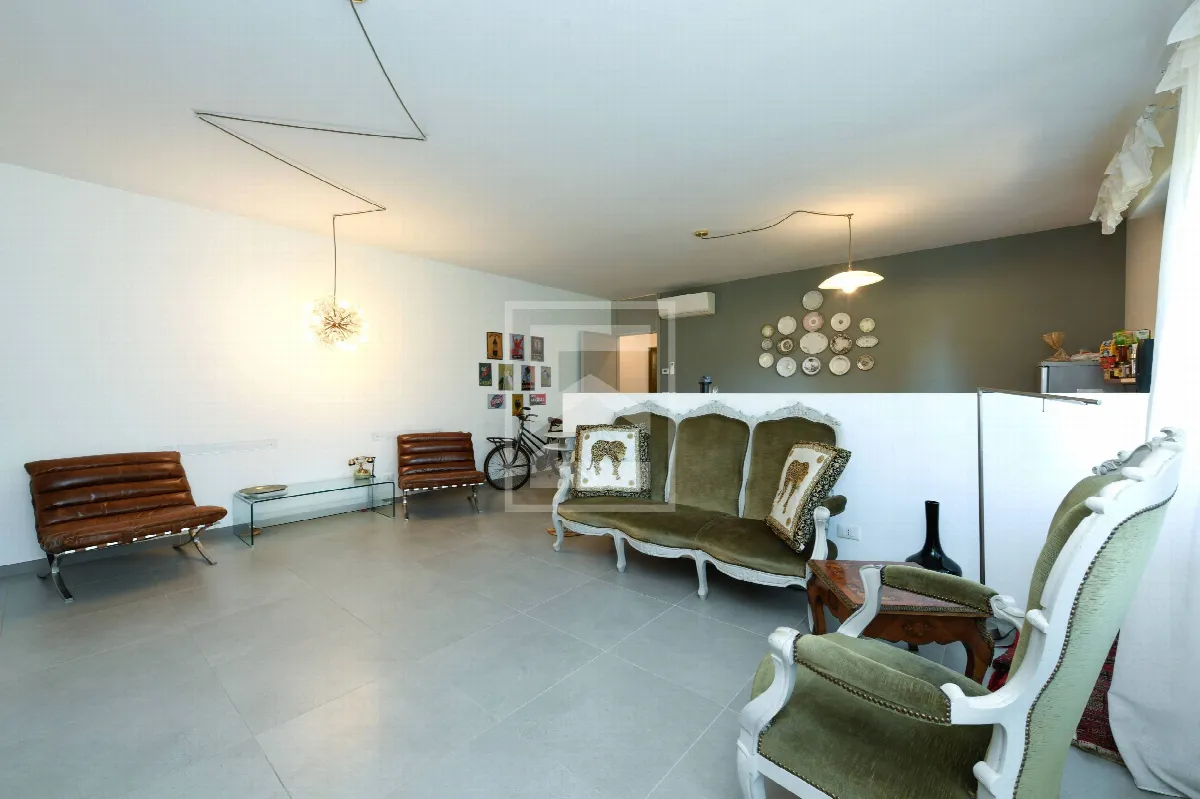 Appartamento in vendita a Sirmione, Colombare - foto 5