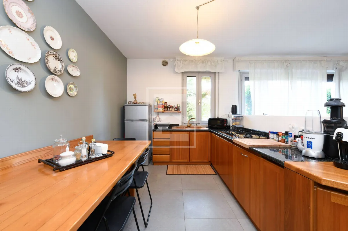 Appartamento in vendita a Sirmione, Colombare - foto 8