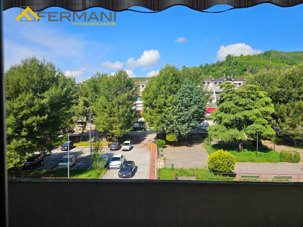 Appartamento in vendita a Ascoli Piceno, Borgo Solestà - foto 1