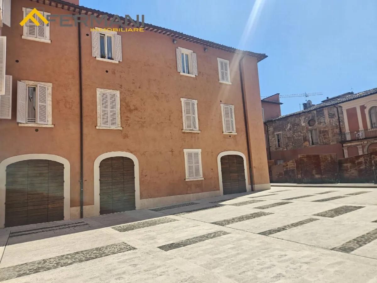 Appartamento in vendita a Ascoli Piceno, Centro Storico - foto 2