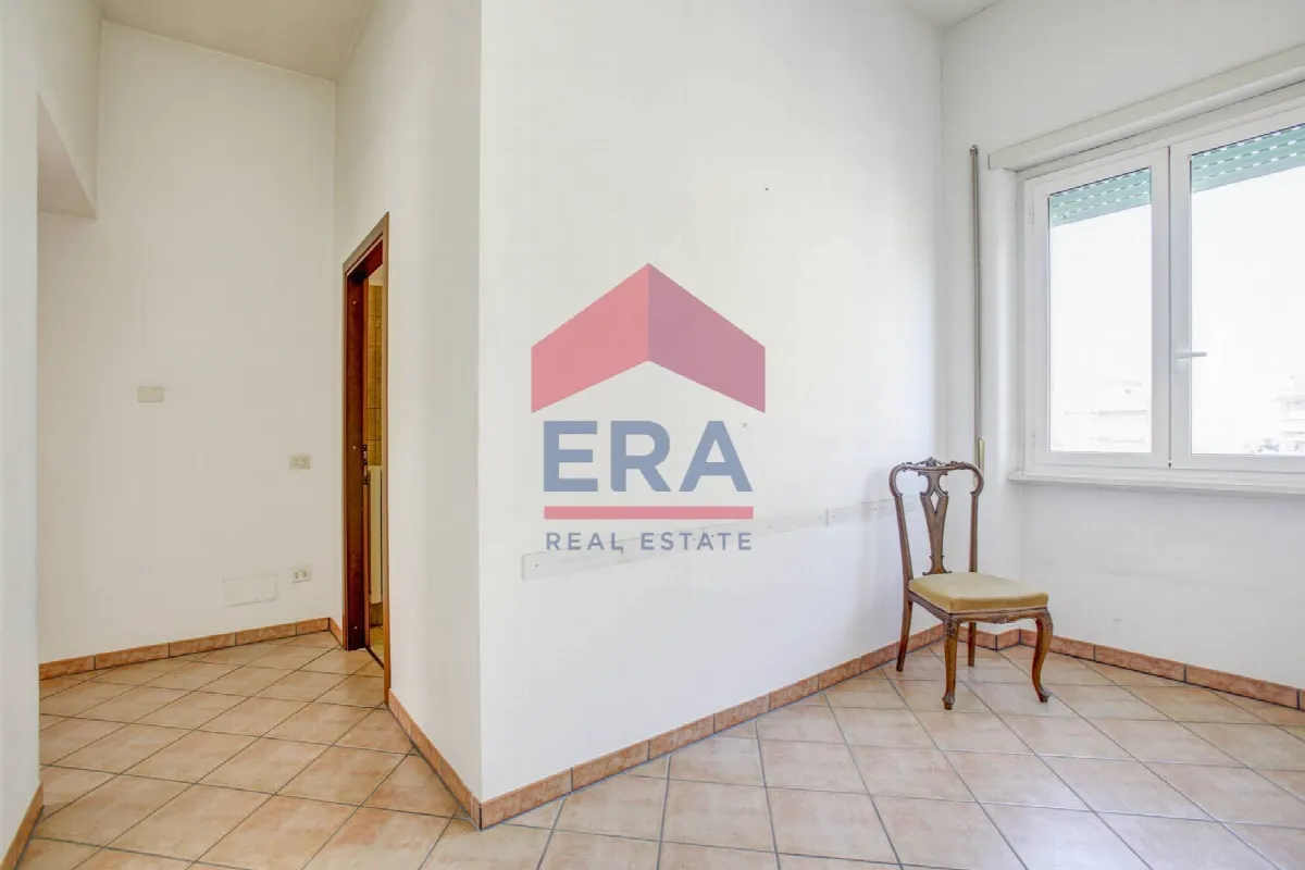 Appartamento in vendita a Pomezia, Centro - foto 8