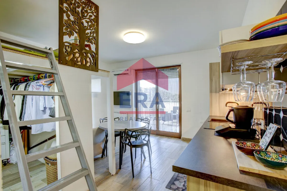 Appartamento in vendita a Pomezia, Centro - foto 3