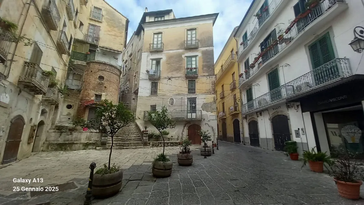 Appartamento in vendita a Eboli, Centro Storico - foto 1