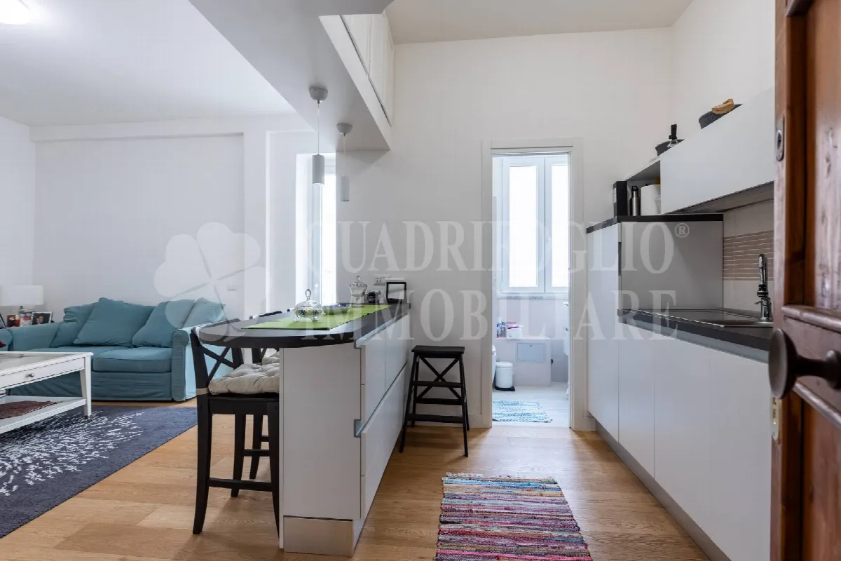 Appartamento in vendita a Roma, Ostia Levante Mare - foto 1