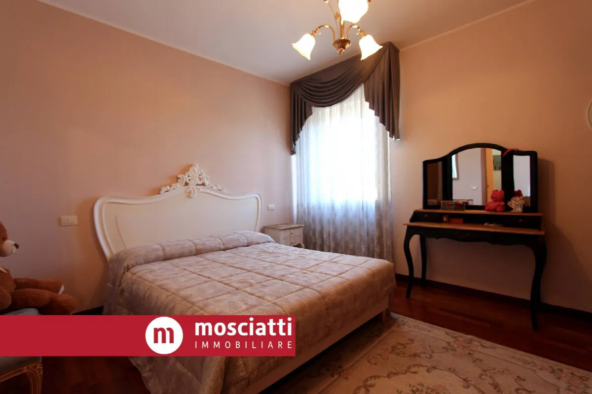 Appartamento in vendita a Esanatoglia - foto 7