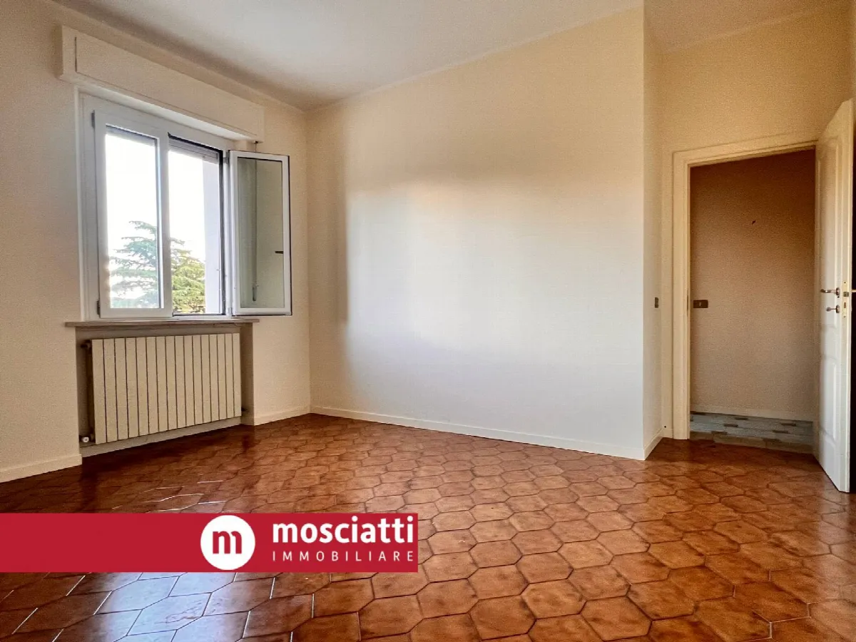 Appartamento in vendita a Esanatoglia - foto 4