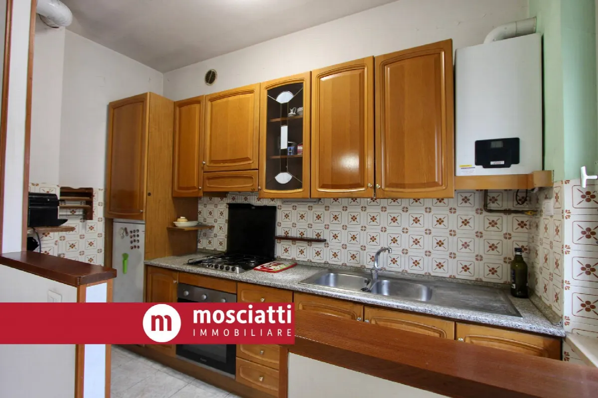 Appartamento in vendita a Esanatoglia - foto 9
