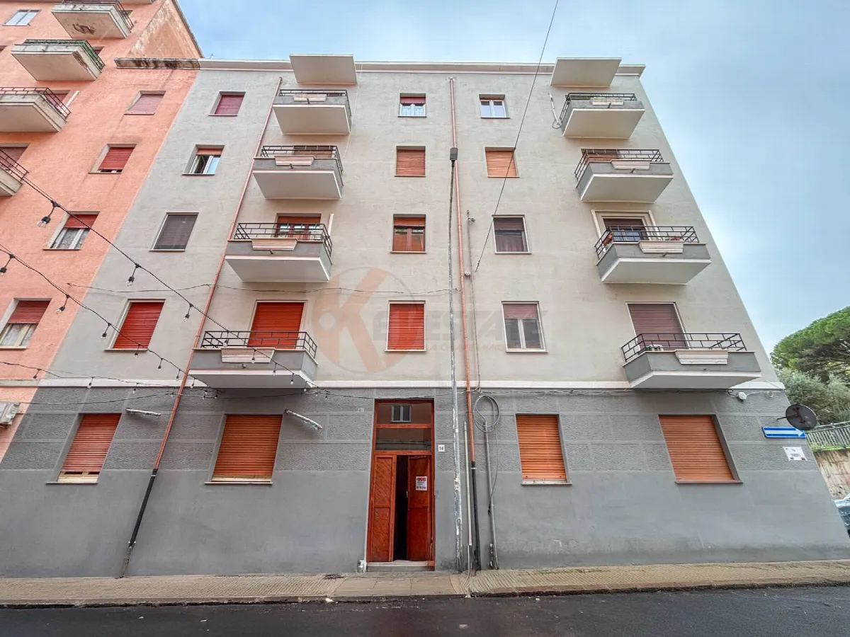 Appartamento in vendita a Sassari, V.le Italia - foto 1
