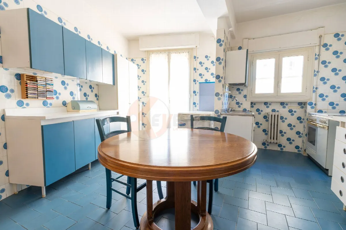 Appartamento in vendita a Sassari, Centro Via Roma - foto 8