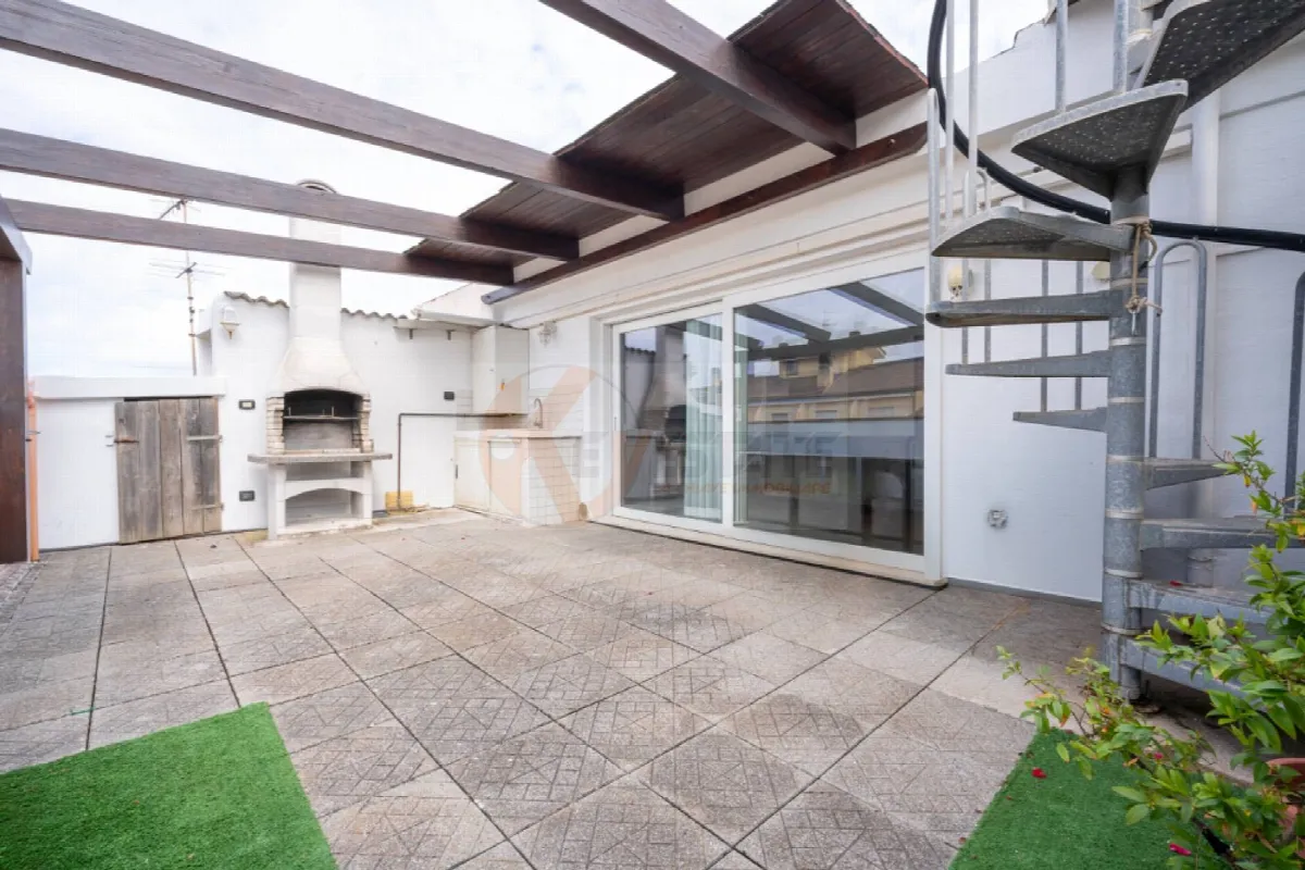 Appartamento in vendita a Sassari, Monte Rosello - foto 1