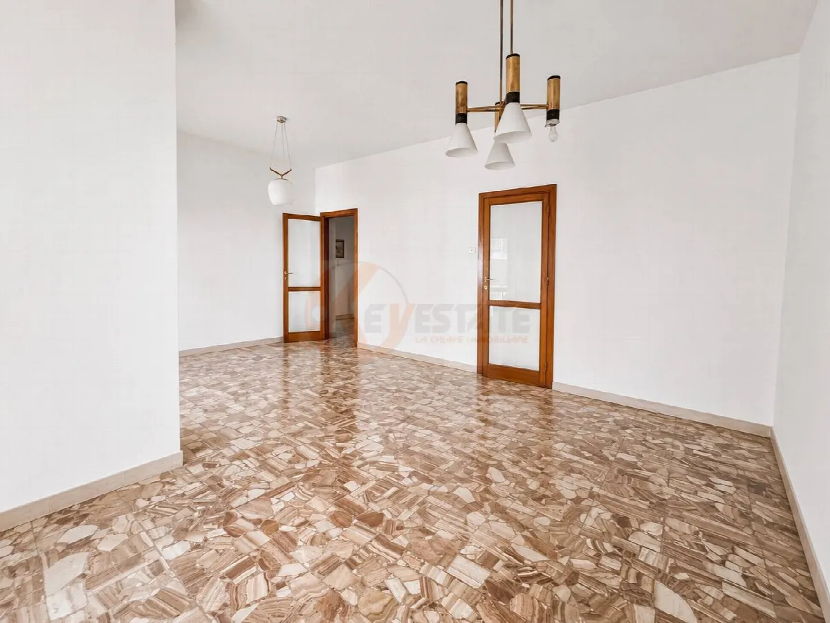 Appartamento in vendita a Sassari, V.le Italia - foto 9