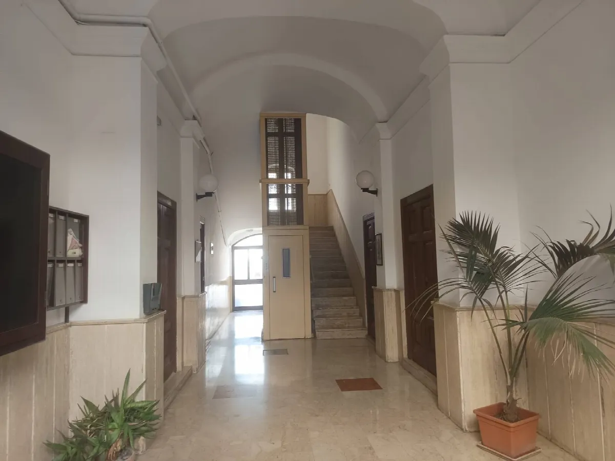Appartamento in vendita a Taranto, Borgo - foto 2