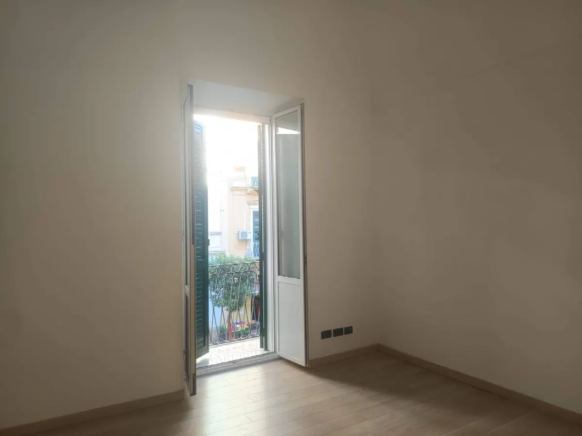 Appartamento in vendita a Taranto, Borgo - foto 8