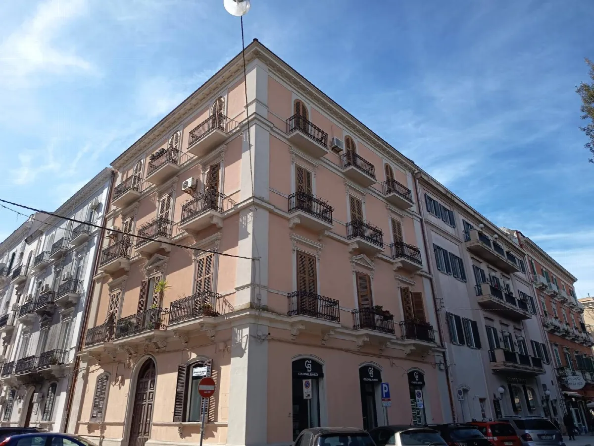 Appartamento in vendita a Taranto, Borgo - foto 1