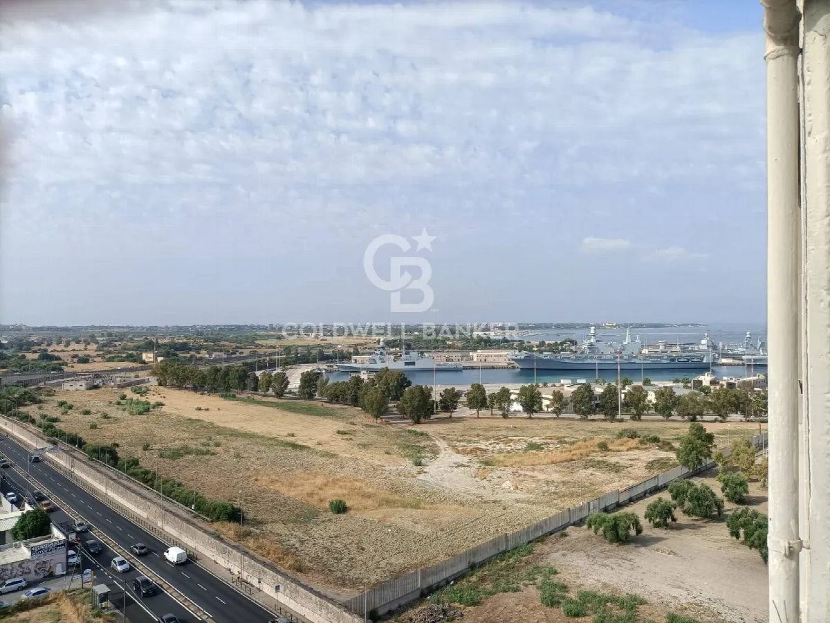 Appartamento in vendita a Taranto, Montegranaro - foto 1
