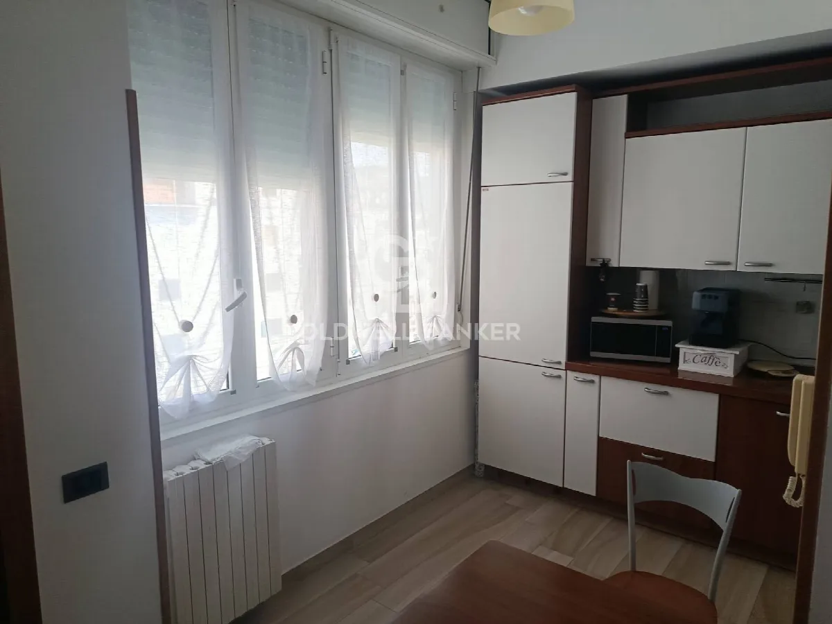 Appartamento in vendita a Taranto, Battisti - foto 4