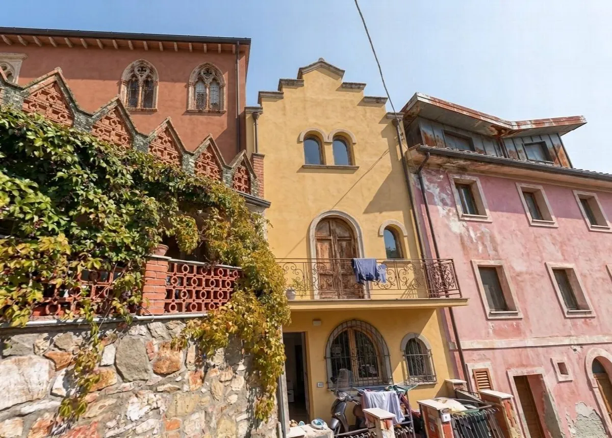 Appartamento in vendita a Rosignano Marittimo, Gabbro - foto 1