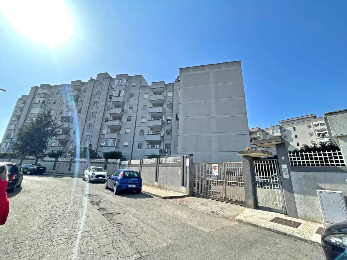 Appartamento in vendita a Brindisi, S. Elia - foto 1