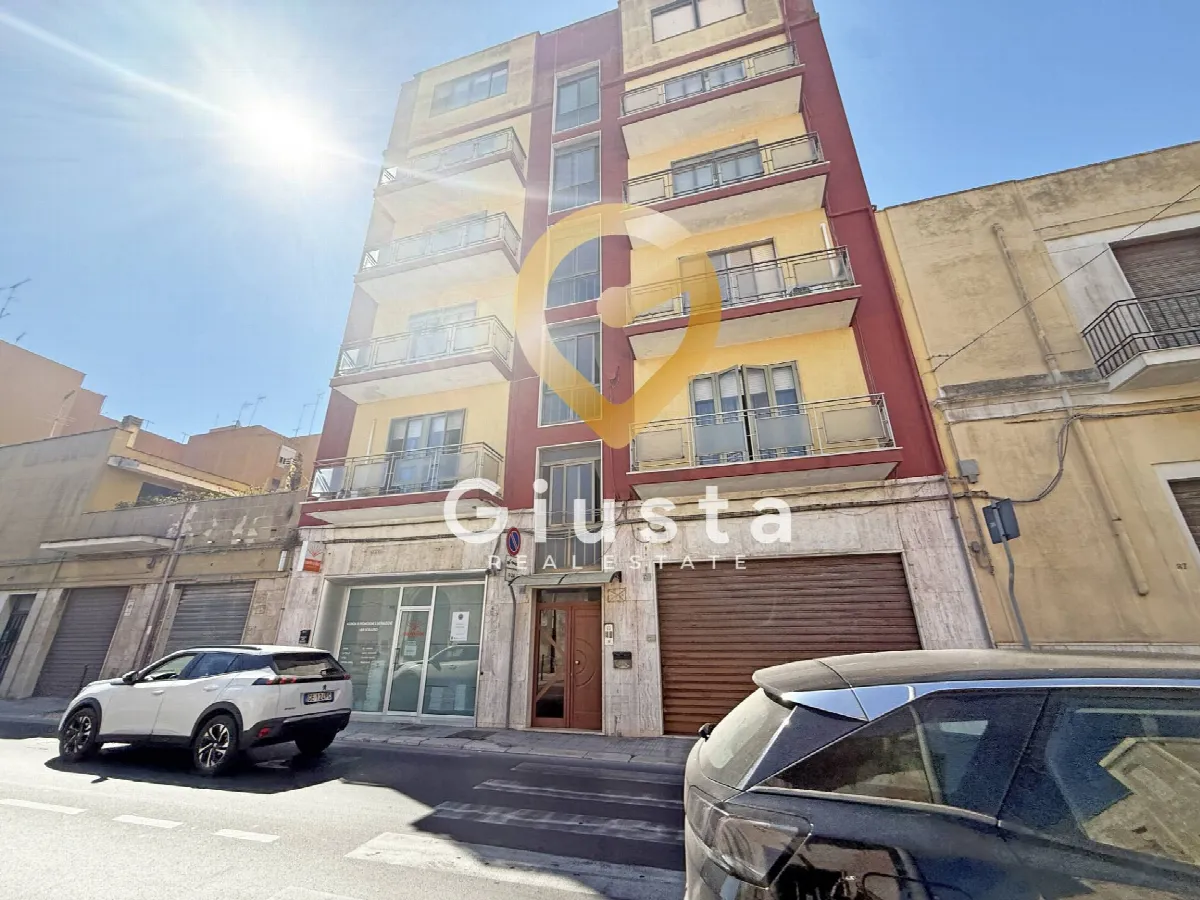 Appartamento in vendita a Brindisi, Zona Centro - foto 4