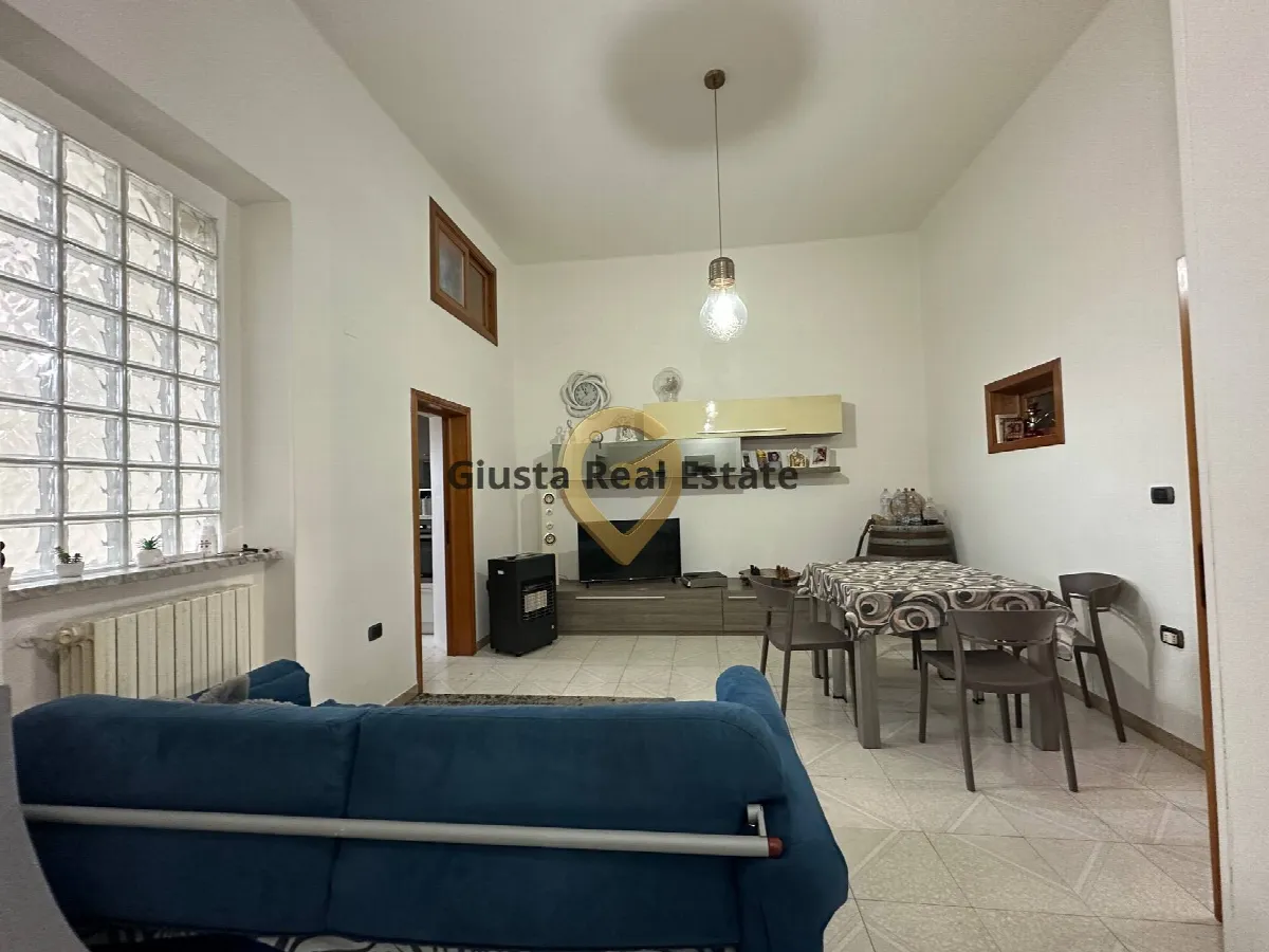 Appartamento in vendita a Brindisi, Zona Centro - foto 1