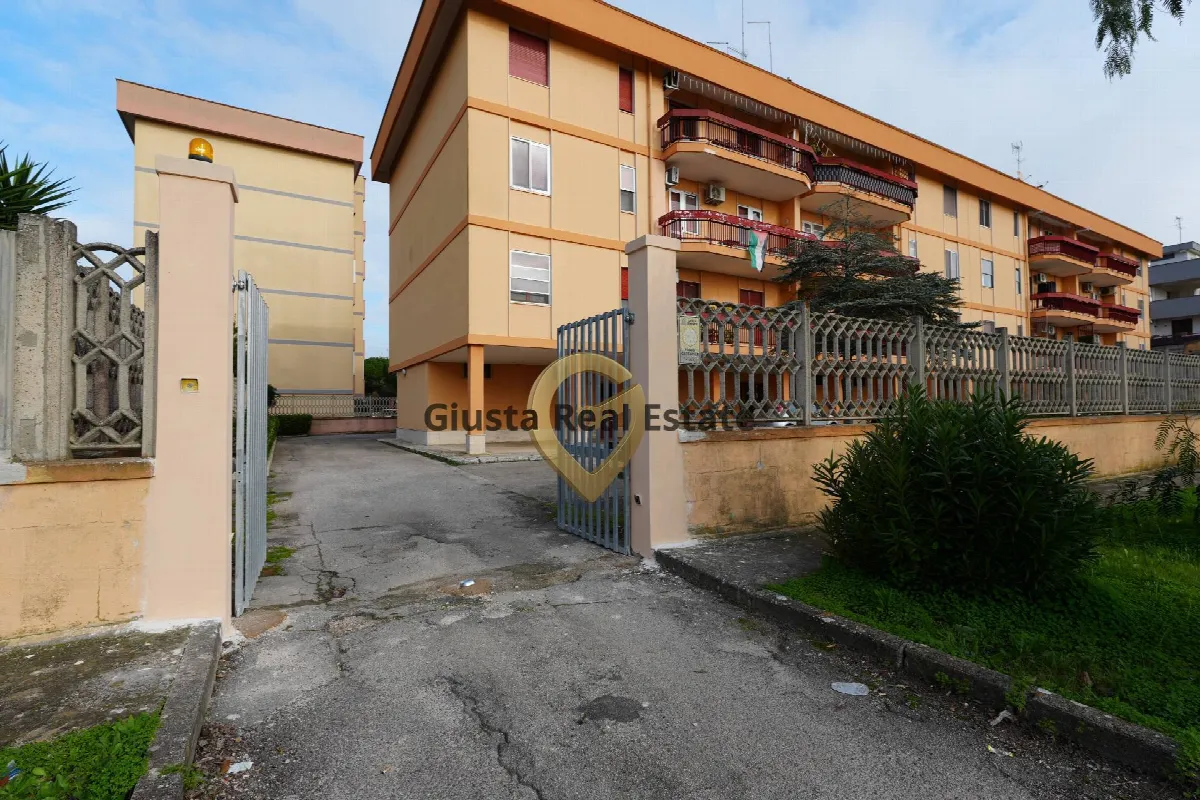 Appartamento in vendita a Brindisi, S. Elia - foto 1